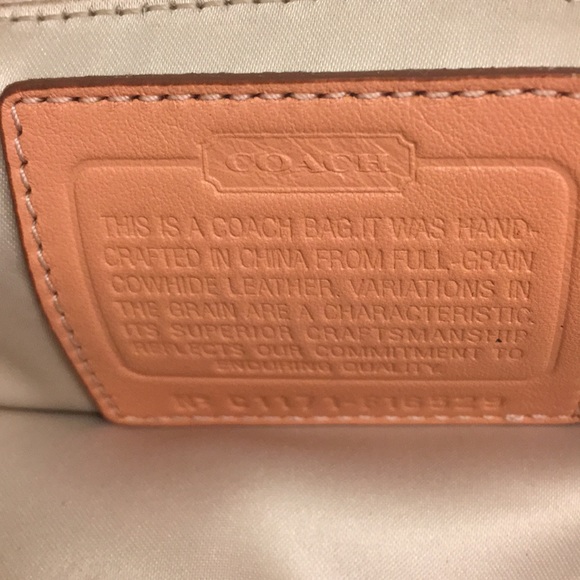 Authentic Coach Shoulder Bag - Picture 3 of 4